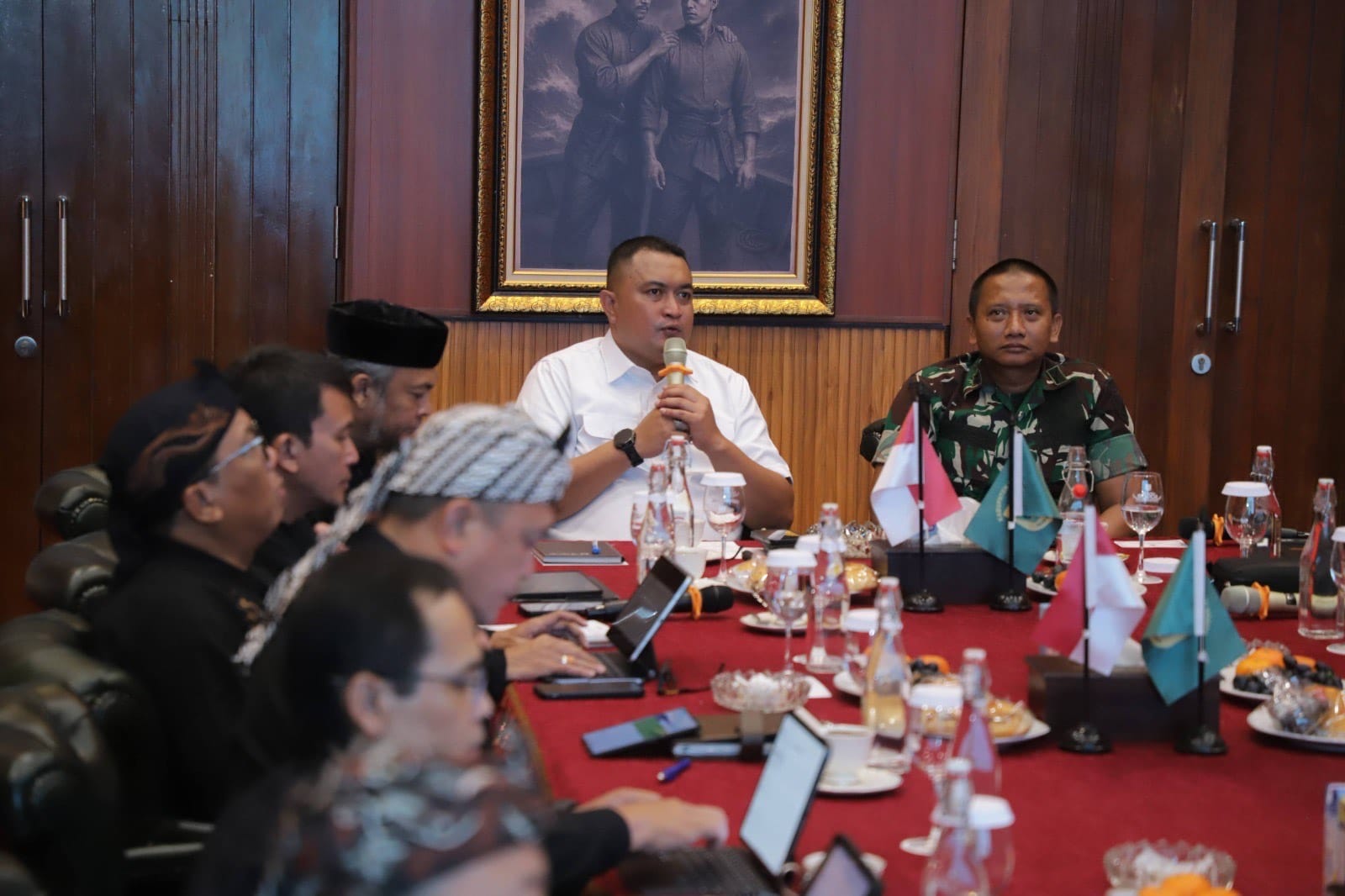 Bupati Bogor Bahas Strategi Akselerasi Penanganan Sampah Nasional Berbasis Teknologi Ramah Lingkungan