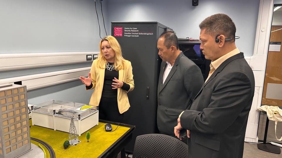 Kunjungan ke Cardiff University, Kemenko Polkam Perkuat Kolaborasi Keamanan Siber